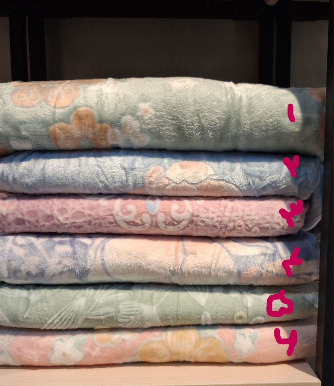 پتو تک‌ نفره سه بعدی وارداتی دور دوخت